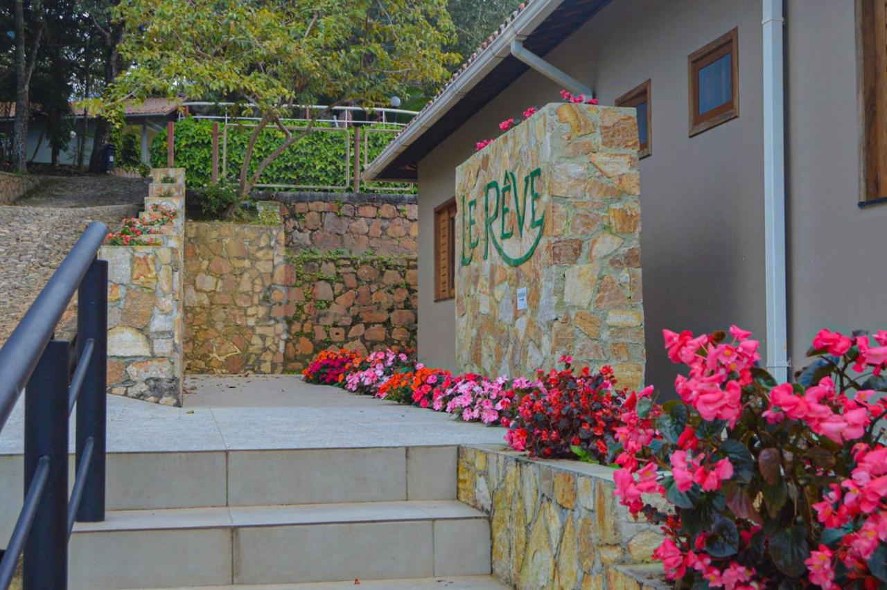 Le Reve Pousada E Restaurante Guaramiranga Exterior foto